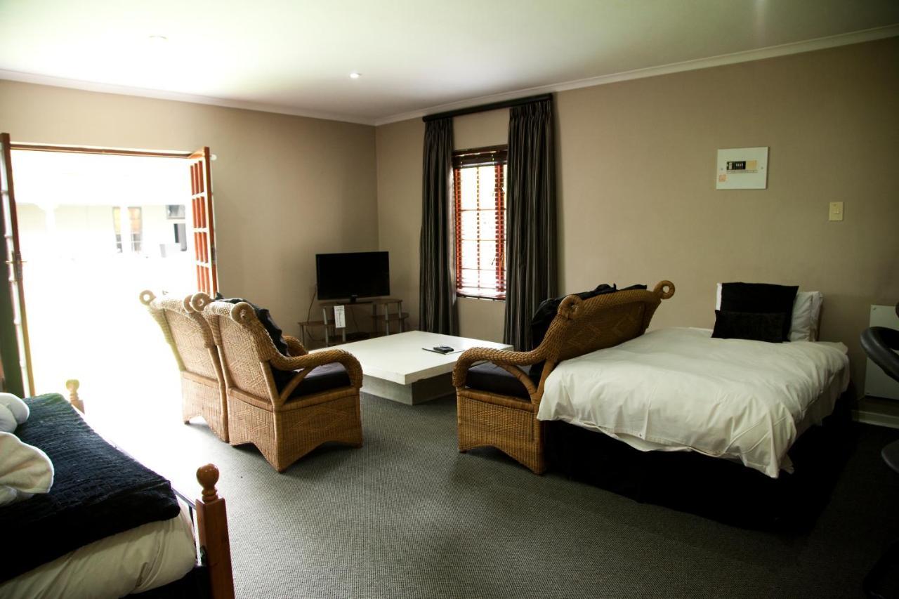 The Gables Middelburg Mpu Hotel Екстериор снимка