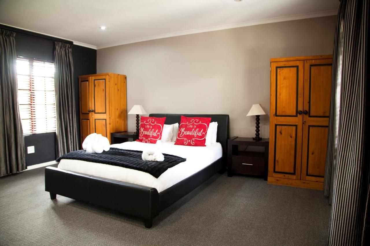 The Gables Middelburg Mpu Hotel Екстериор снимка